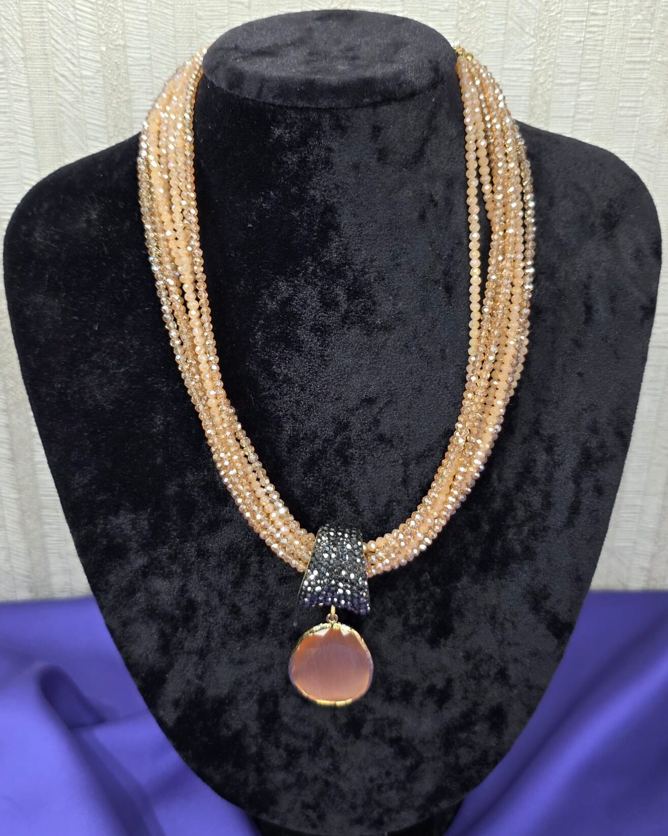 Hematit taşı kolye